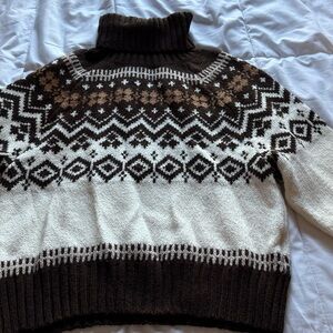 American Eagle turtleneck sweater